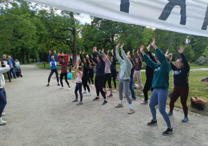 rozgrzewka przed biegiem- mamy