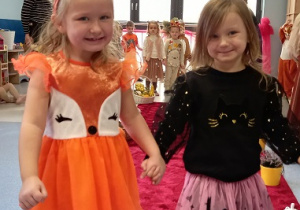 Wiewióreczka i kocica.