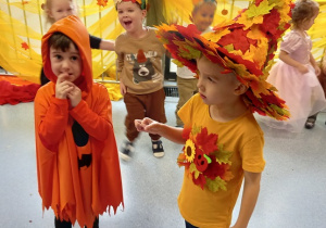 Bartuś i Ksawery na balu.