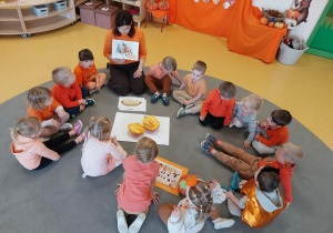 już wiemy, co dynia ma w środku