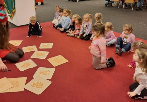 Memory - zabawa na spostrzegawczość.