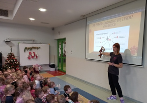 Pani i jej jamniczek