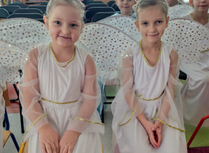 Świąteczne przedstawienie i warsztaty dla rodziców