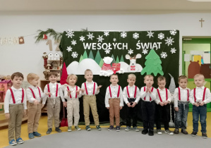 Grupa „Niedźwiadki” przed występem