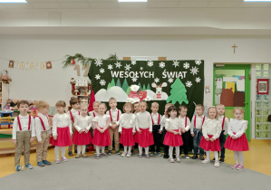 Grupa „Niedźwiadki” przed występem