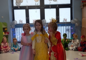 Ze świata baśni na lodowy dywan.