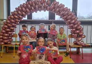 Zdjęcie grupowe z walentynkami
