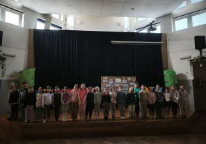 Zdjęcie grupowe na auli