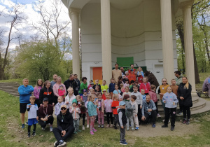 Pamiątkowe zdjęcie uczestników