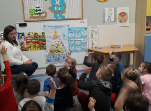 Program "Czyste ręce mamy i o zdrowie dbamy"